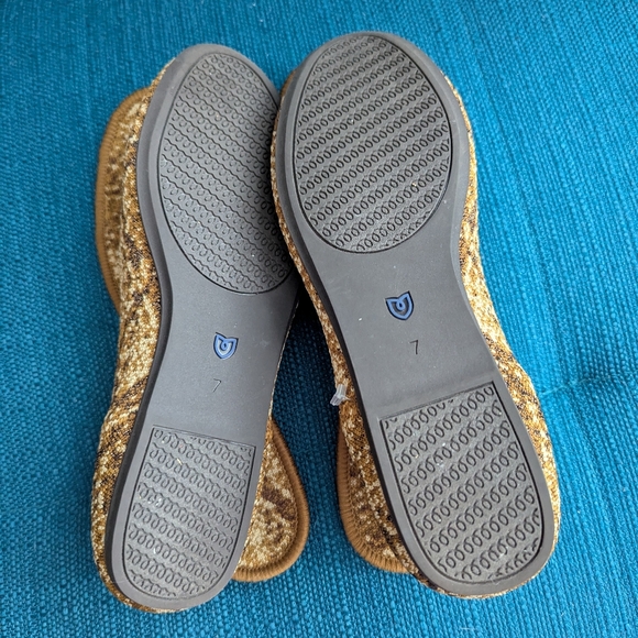 Rothys Python Loafer - Picture 5 of 5